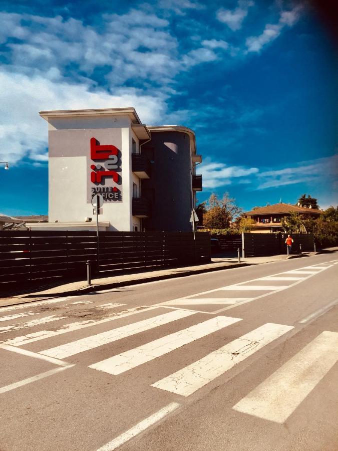 B2In Suite & Office Capriate San Gervasio Buitenkant foto