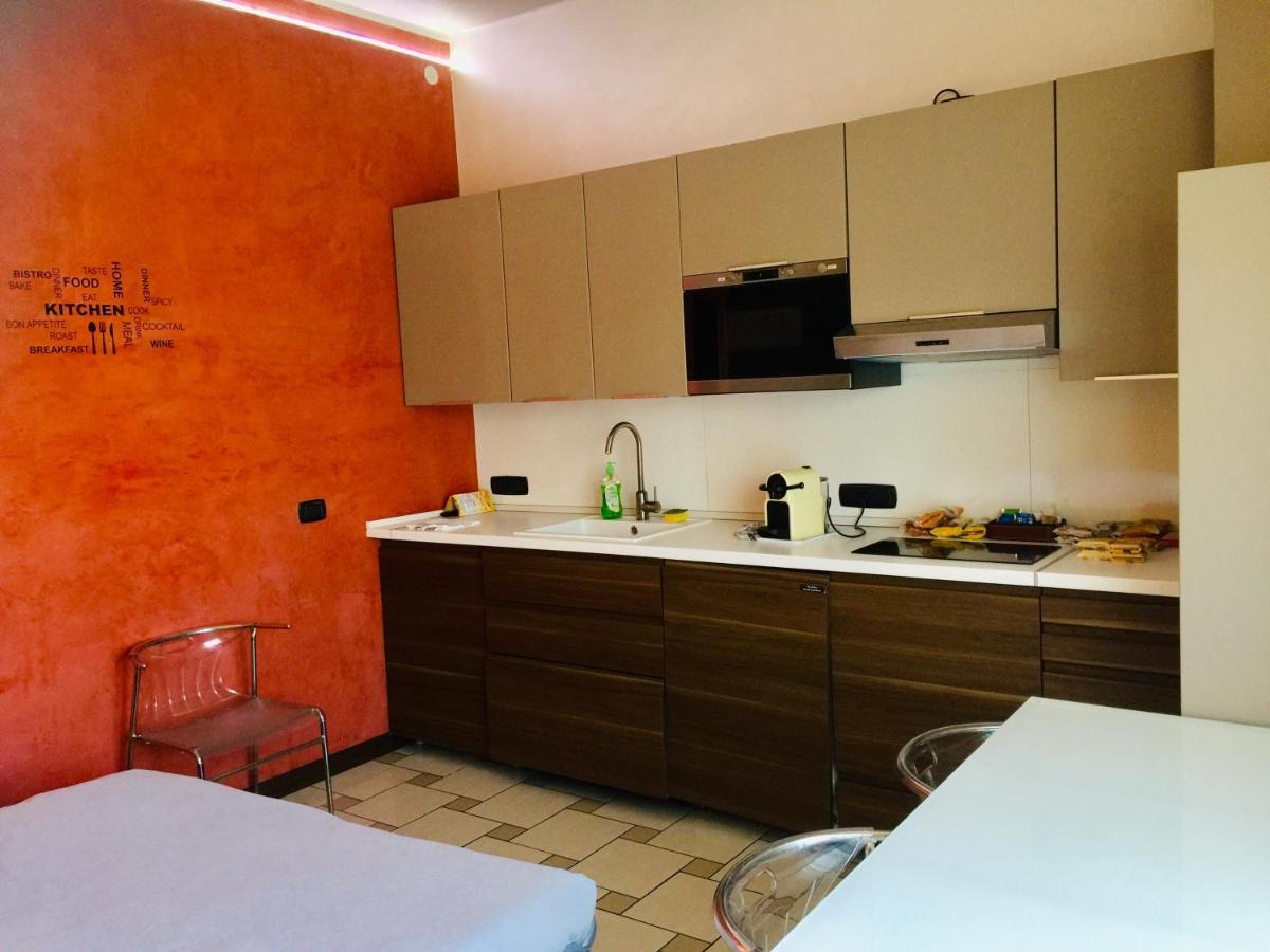 B2In Suite & Office Capriate San Gervasio Buitenkant foto