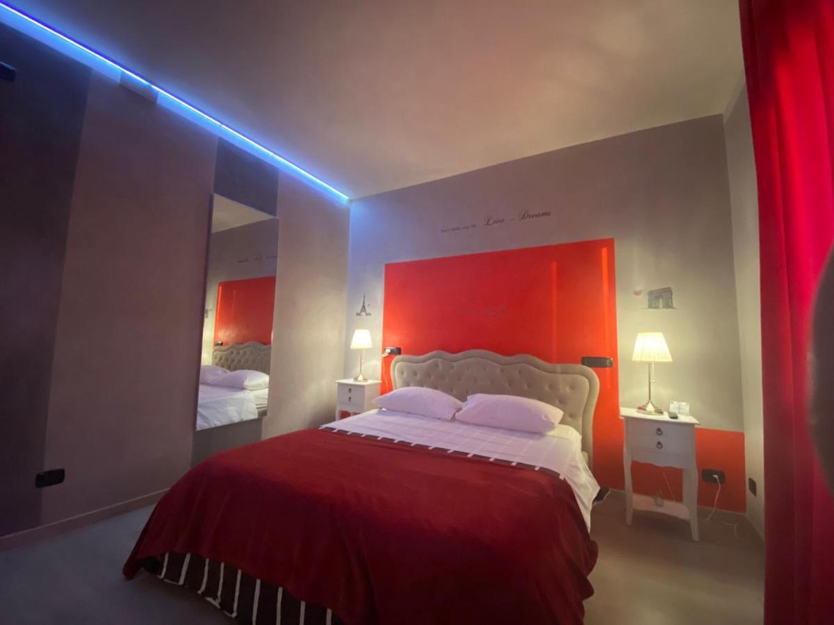 B2In Suite & Office Capriate San Gervasio Buitenkant foto