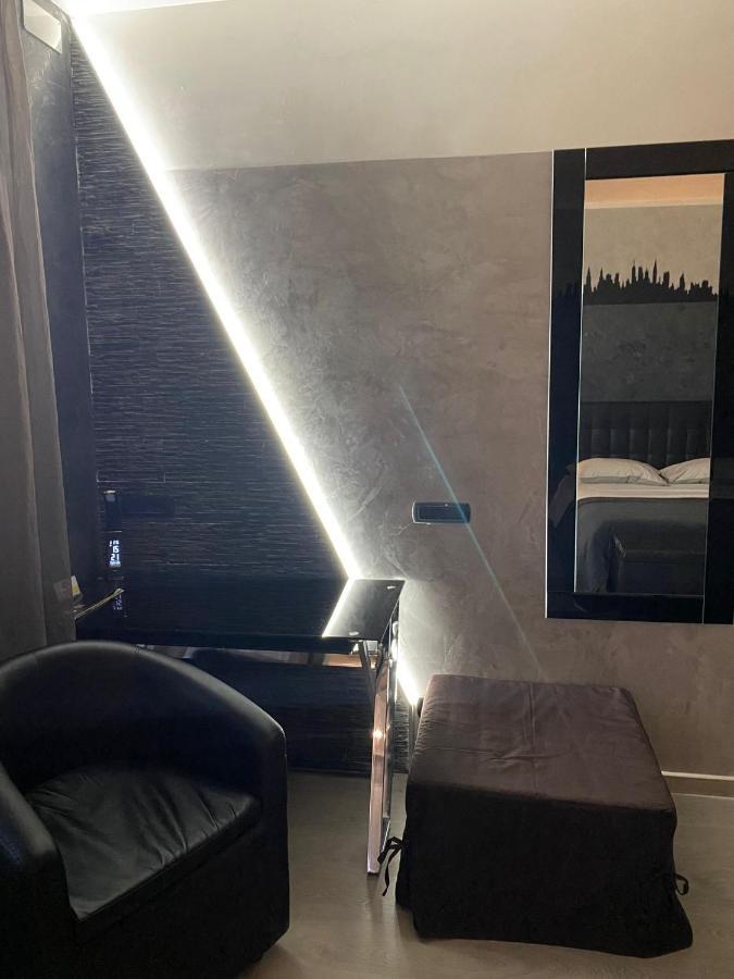 B2In Suite & Office Capriate San Gervasio Buitenkant foto