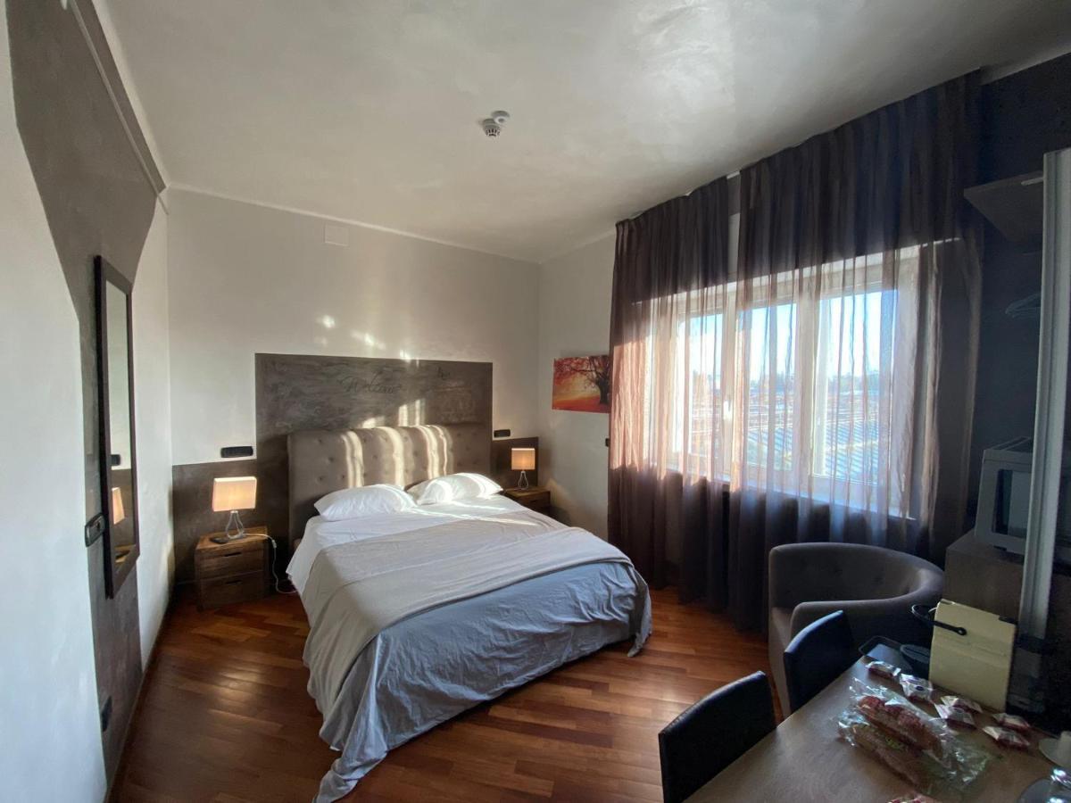 B2In Suite & Office Capriate San Gervasio Buitenkant foto
