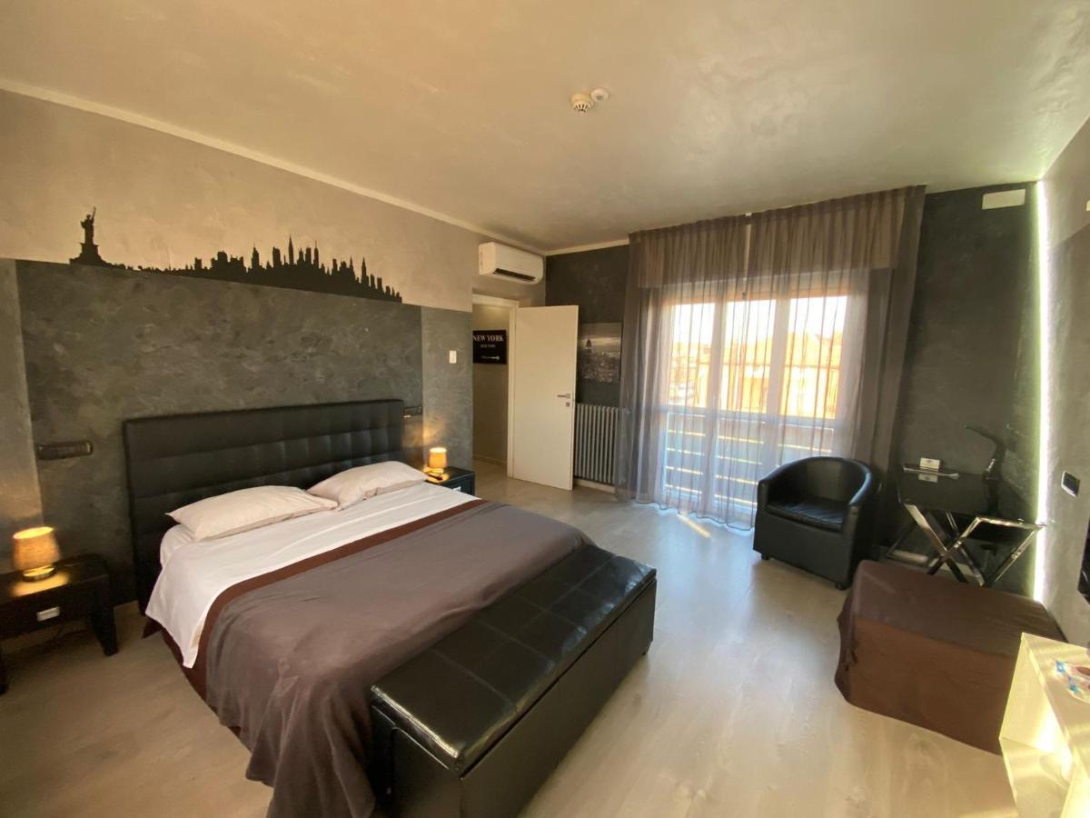 B2In Suite & Office Capriate San Gervasio Buitenkant foto