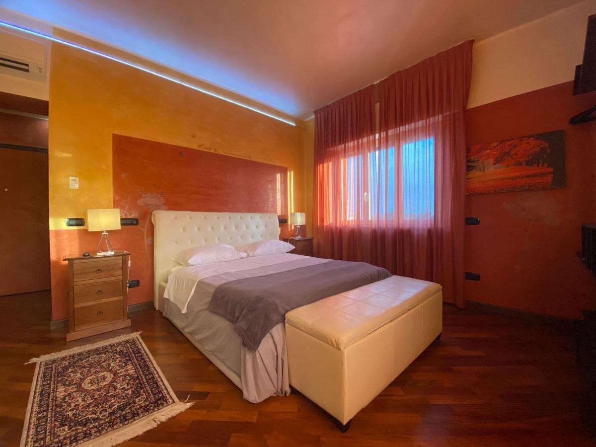 B2In Suite & Office Capriate San Gervasio Buitenkant foto