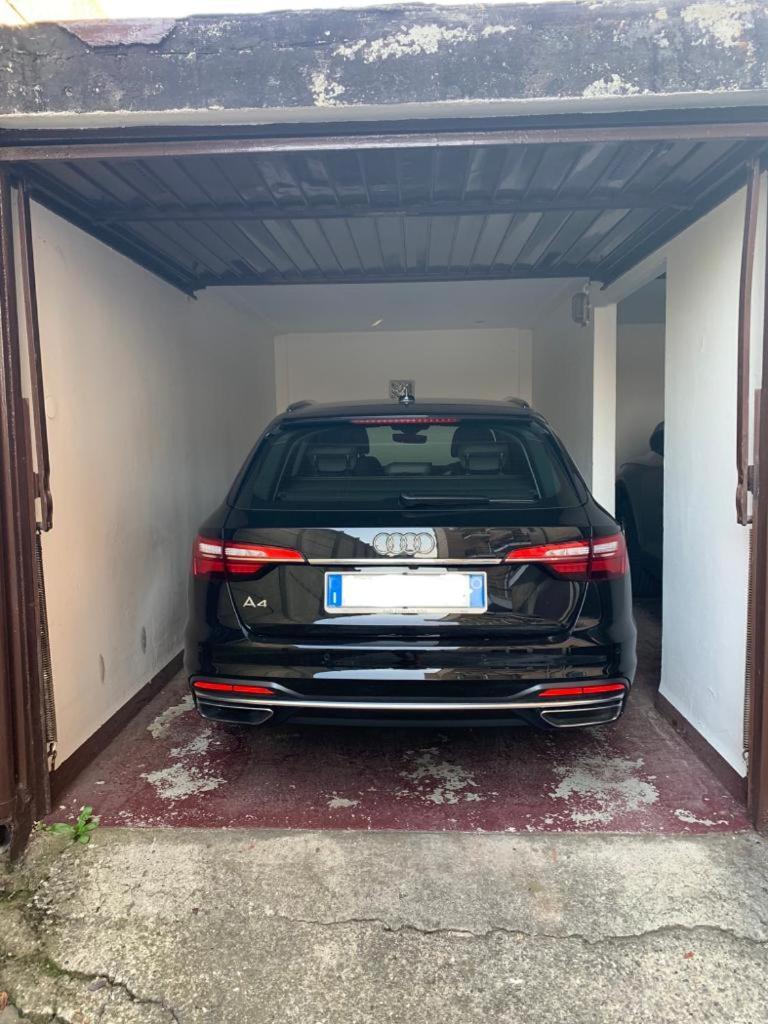 B2In Suite & Office Capriate San Gervasio Buitenkant foto